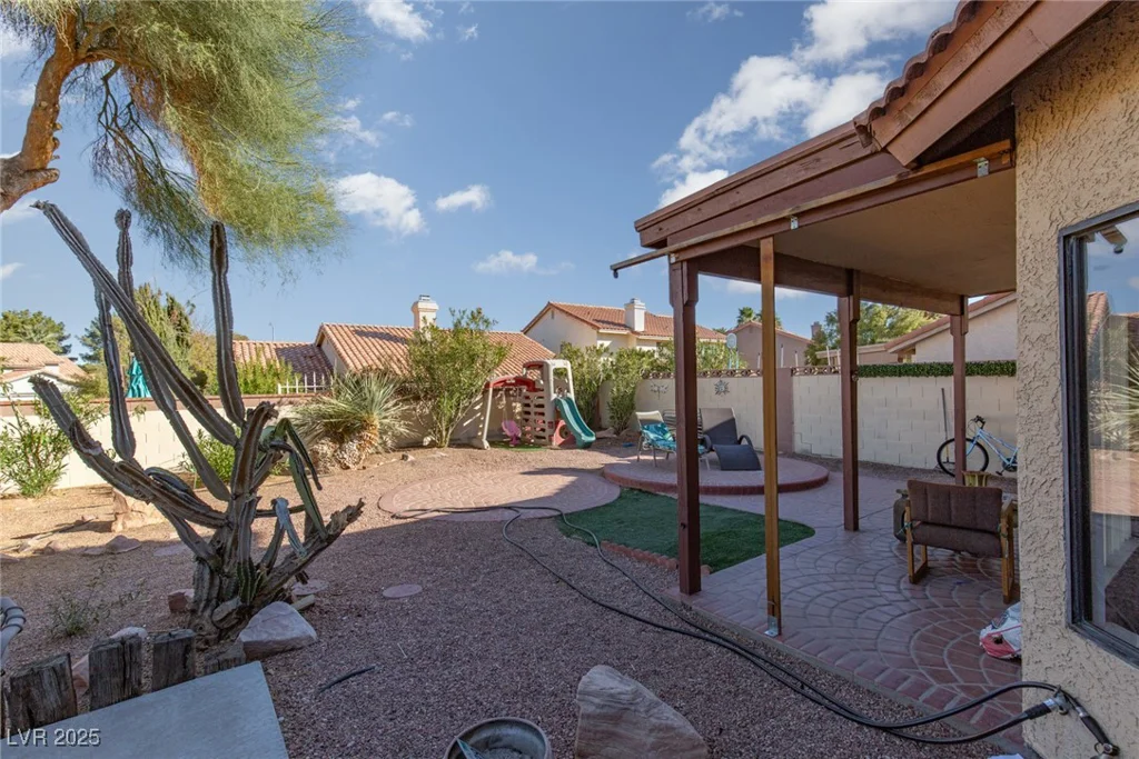 1942 Old Mill, Henderson, NV 89014