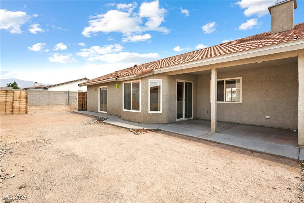 654 Mazelle, Pahrump, NV 89060