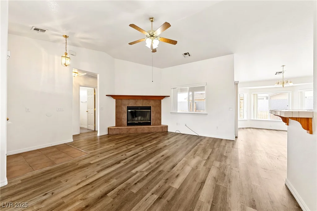 654 Mazelle, Pahrump, NV 89060