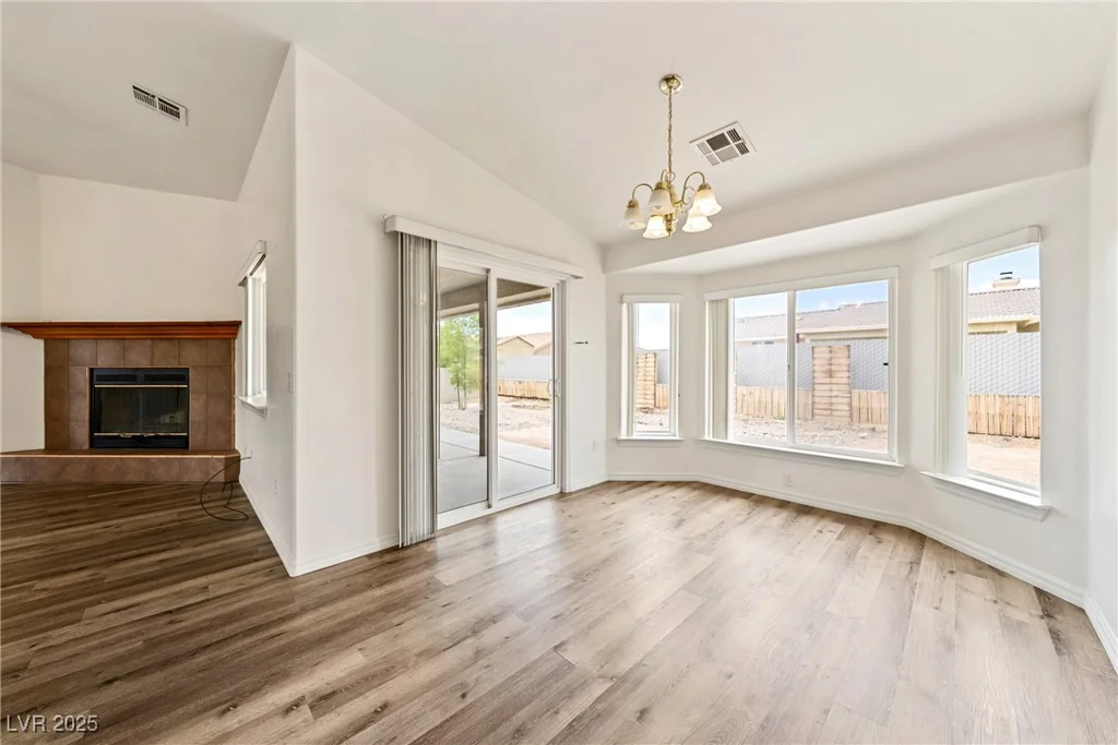 654 Mazelle, Pahrump, NV 89060