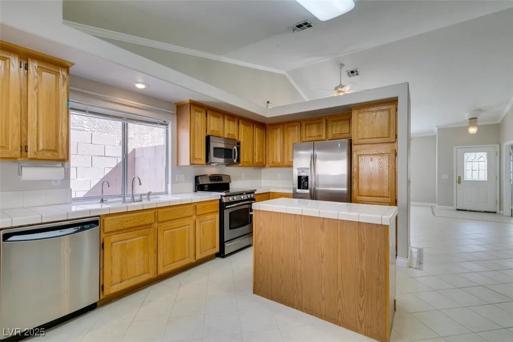 259 Baring Cross, Henderson, NV 89074