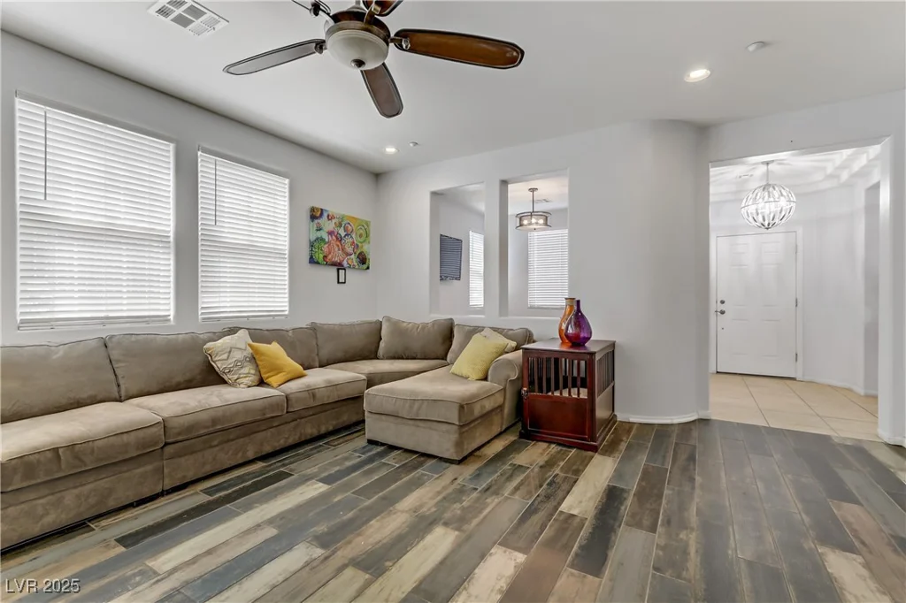7609 Trimming, Las Vegas, NV 89149