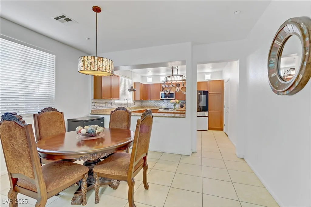 7609 Trimming, Las Vegas, NV 89149