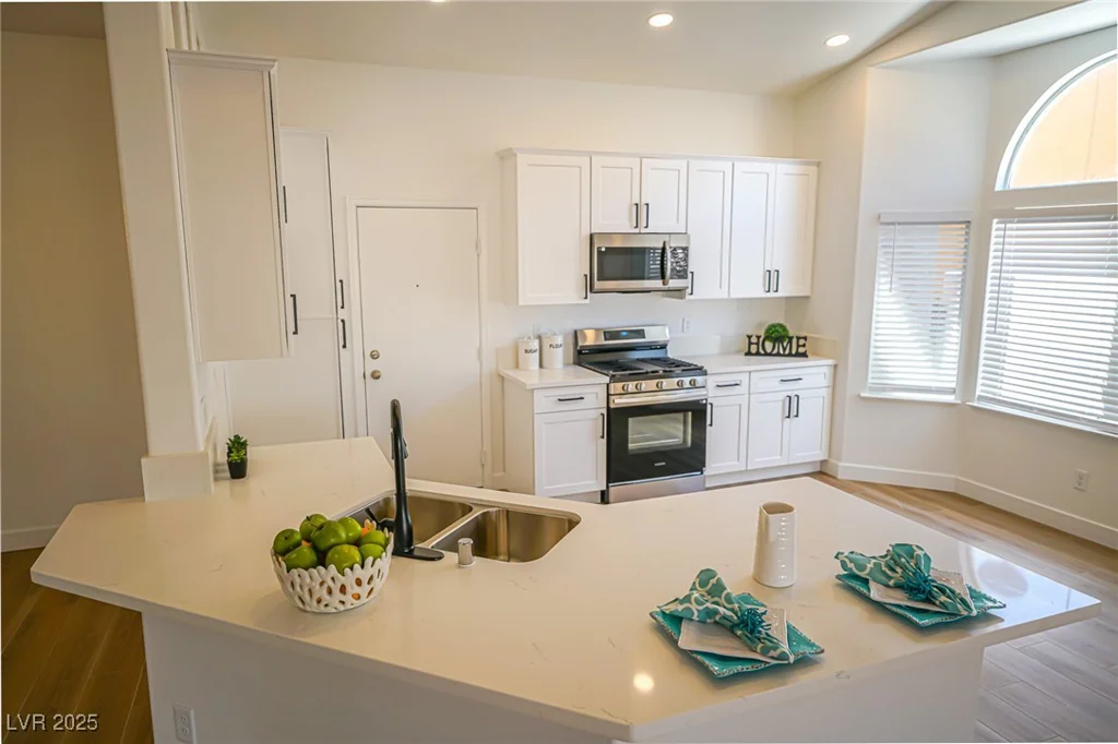 1519 Deerford, Las Vegas, NV 89110
