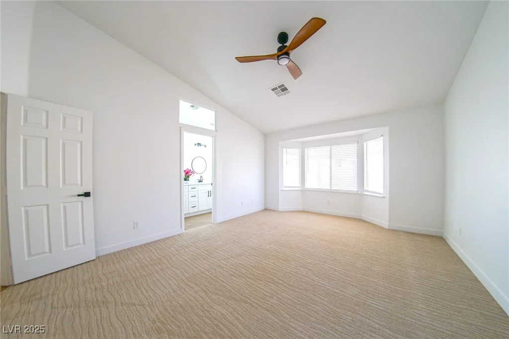 1519 Deerford, Las Vegas, NV 89110