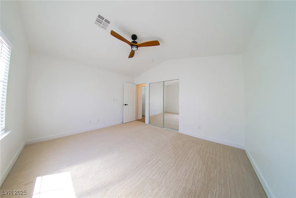 1519 Deerford, Las Vegas, NV 89110