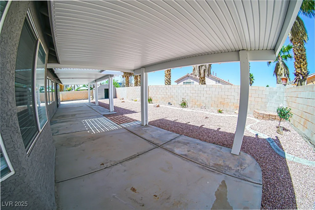 1519 Deerford, Las Vegas, NV 89110
