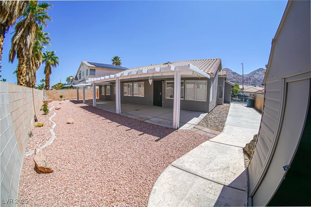 1519 Deerford, Las Vegas, NV 89110