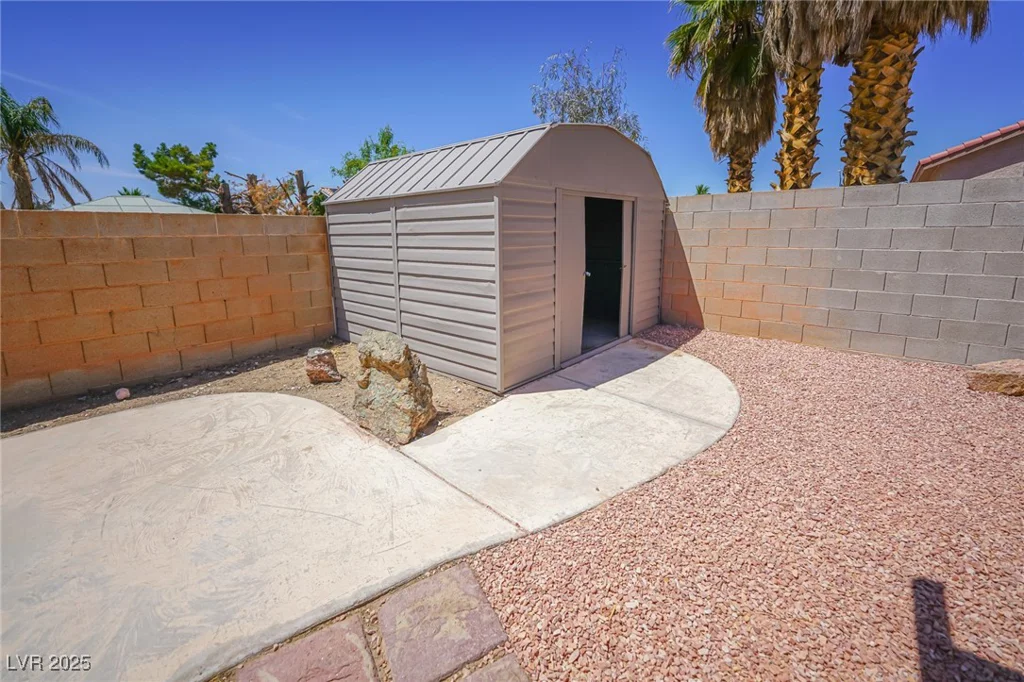 1519 Deerford, Las Vegas, NV 89110