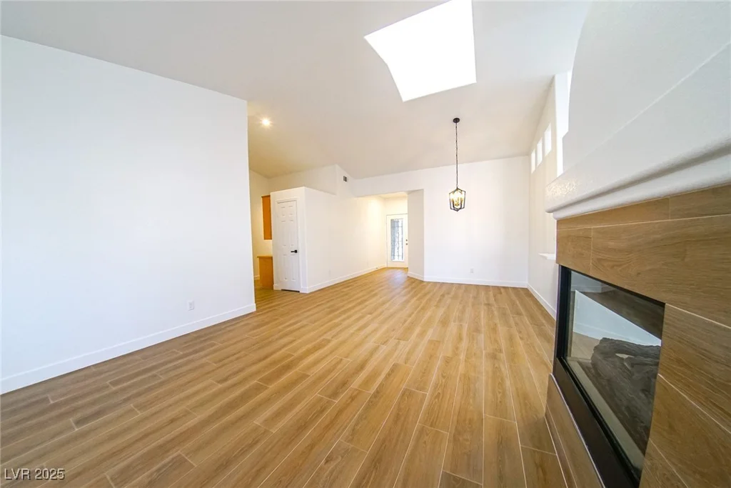 1519 Deerford, Las Vegas, NV 89110