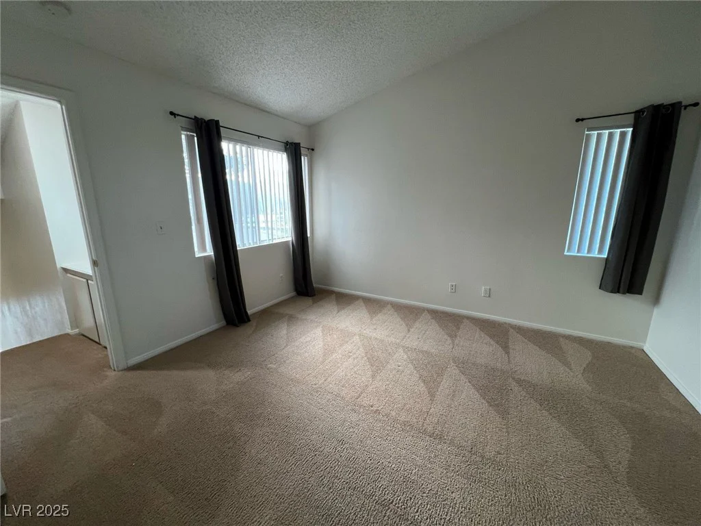 8940 Antioch, Las Vegas, NV 89117