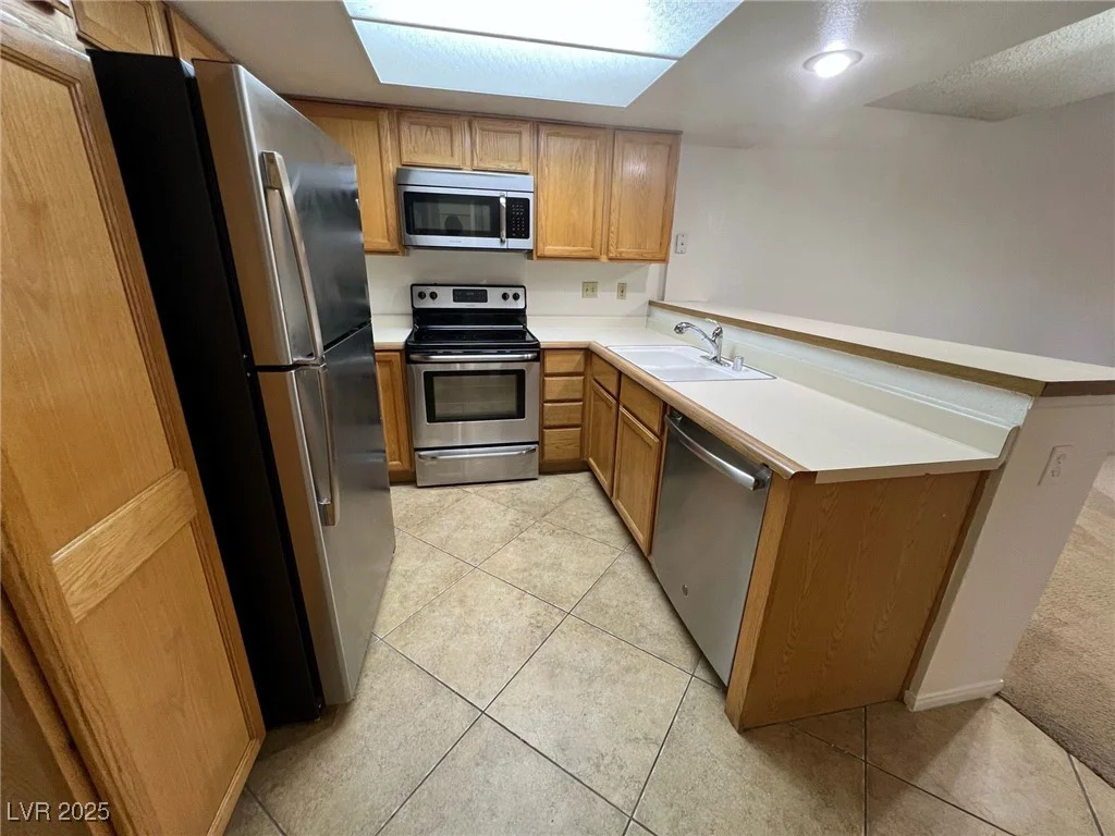 8940 Antioch, Las Vegas, NV 89117