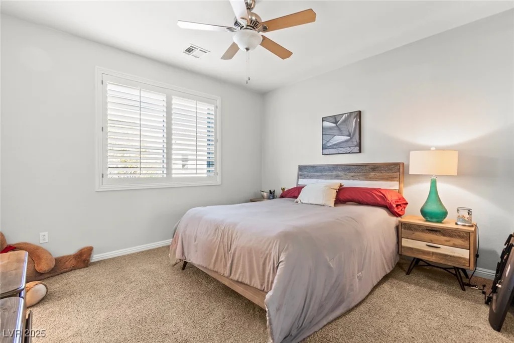 9301 Queen Charlotte, Las Vegas, NV 89145