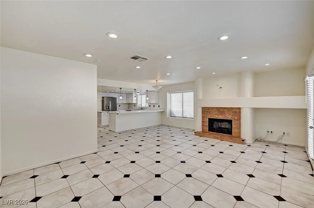 2917 Broken Willow, Las Vegas, NV 89117