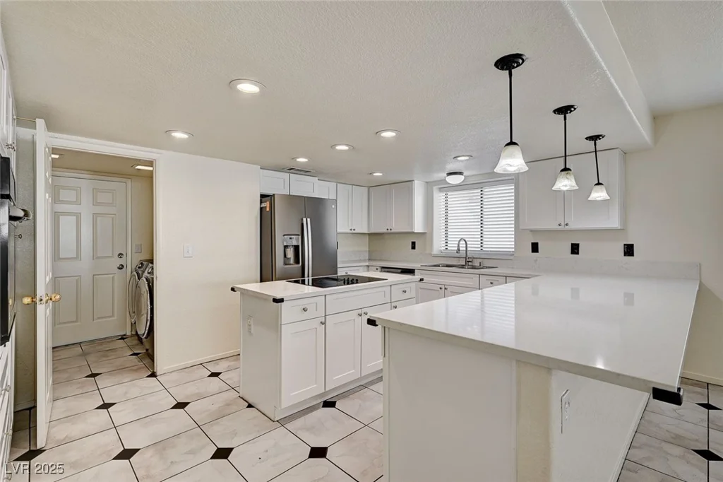 2917 Broken Willow, Las Vegas, NV 89117