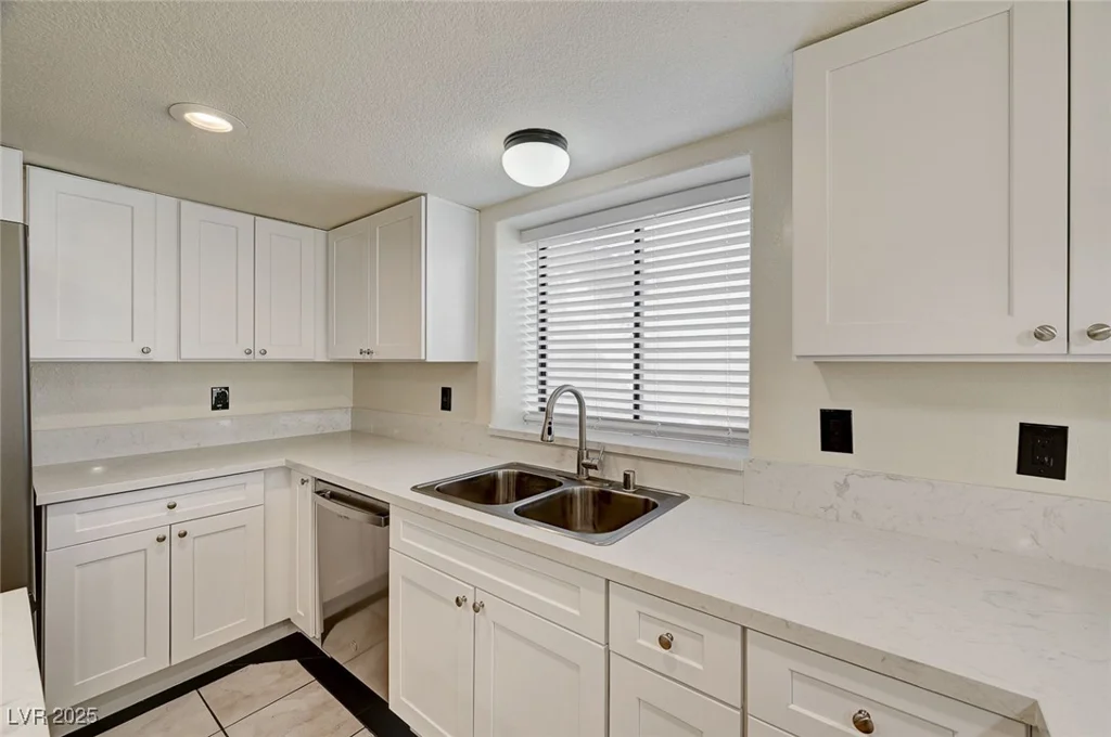 2917 Broken Willow, Las Vegas, NV 89117
