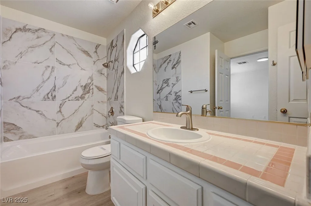 2917 Broken Willow, Las Vegas, NV 89117