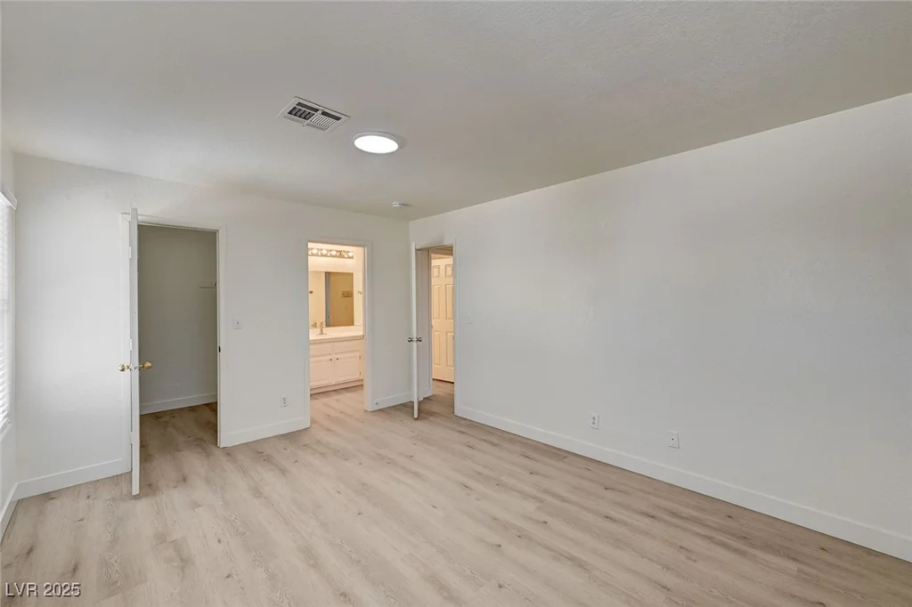 2917 Broken Willow, Las Vegas, NV 89117