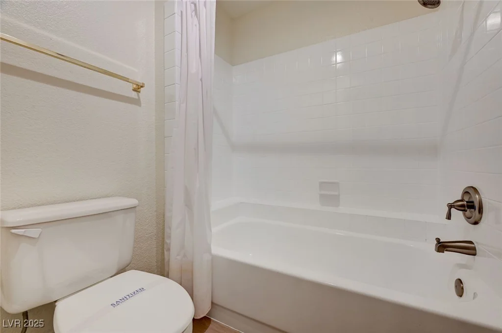 2917 Broken Willow, Las Vegas, NV 89117