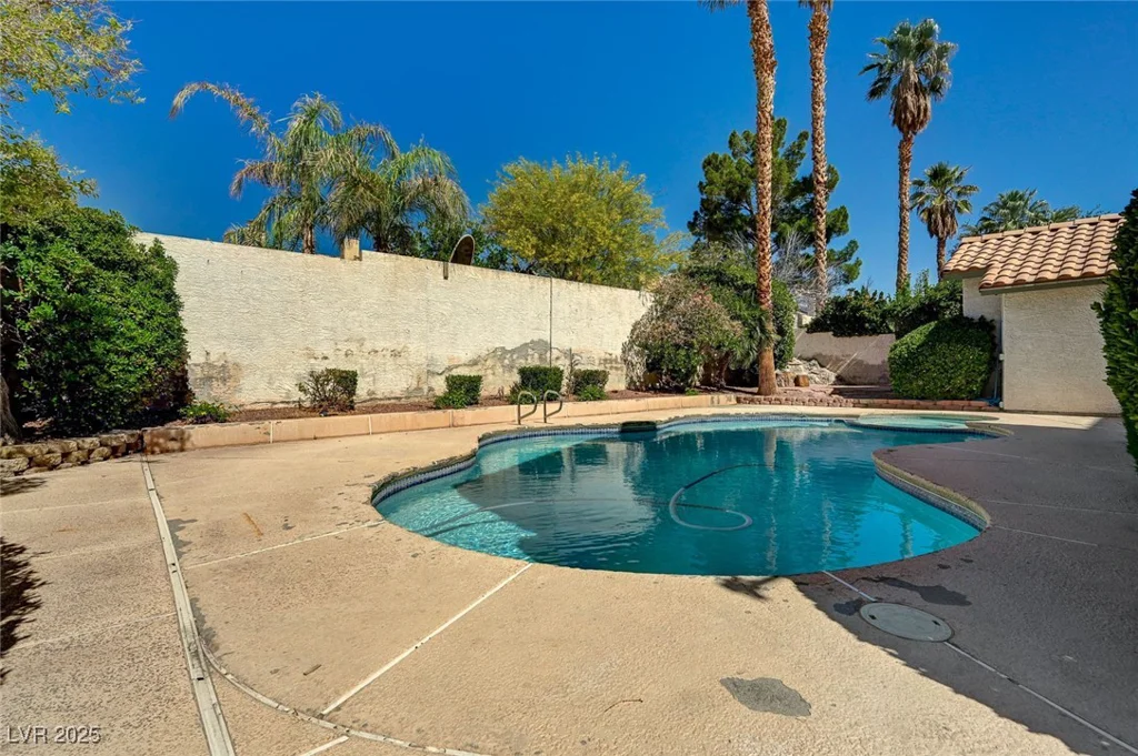 2917 Broken Willow, Las Vegas, NV 89117