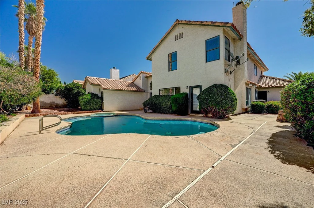 2917 Broken Willow, Las Vegas, NV 89117