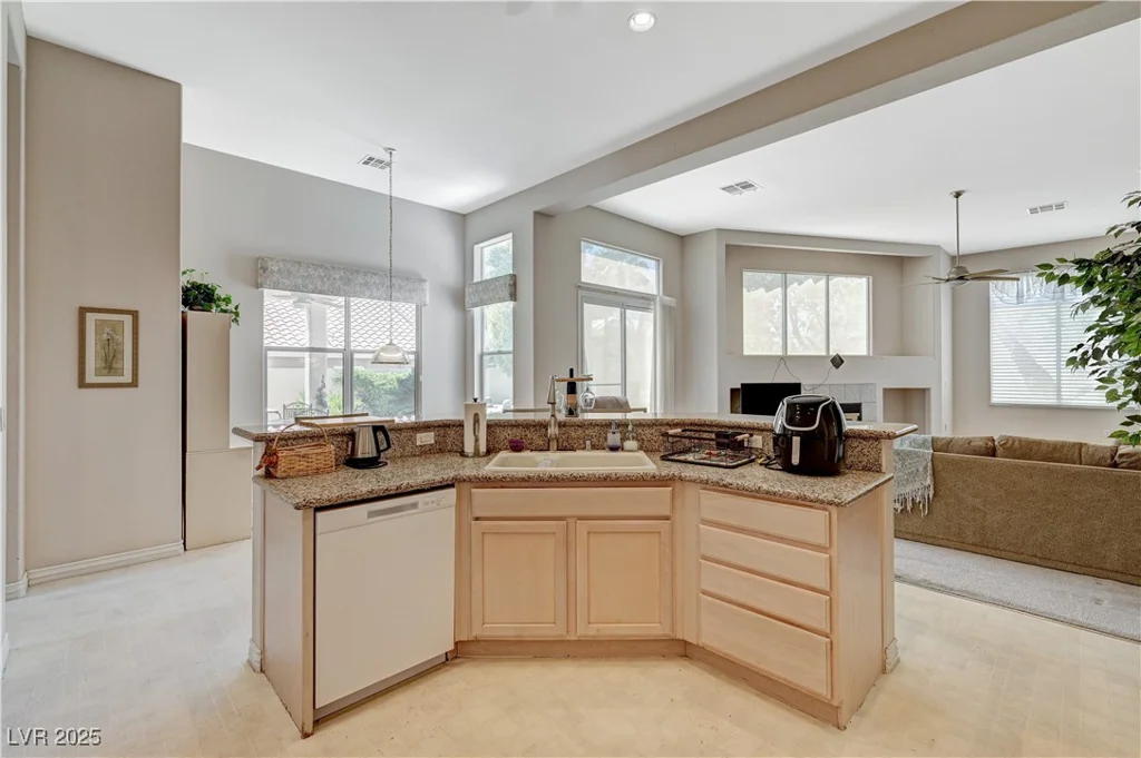 467 Beardsley, Henderson, NV 89052