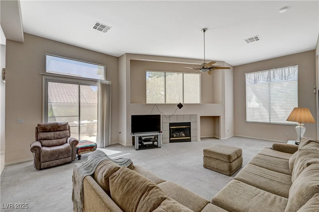 467 Beardsley, Henderson, NV 89052