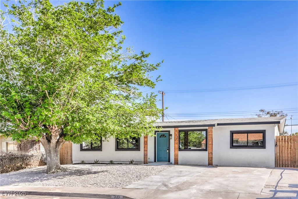 333 Rossmoyne, North Las Vegas, NV 89030