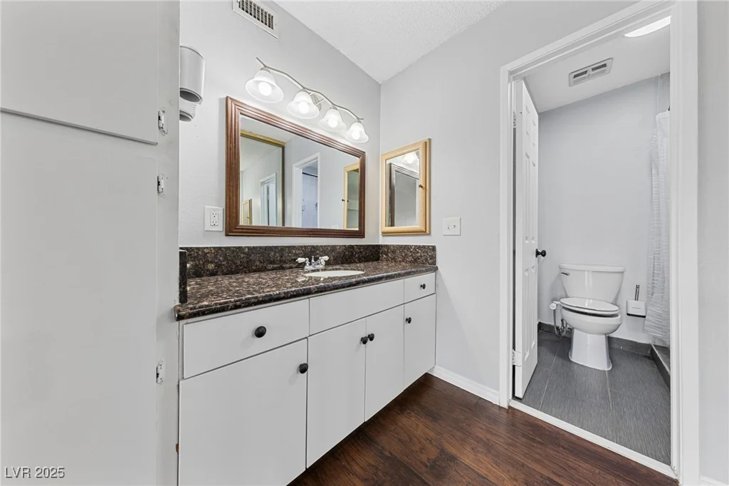 1405 Vegas Valley, Las Vegas, NV 89169