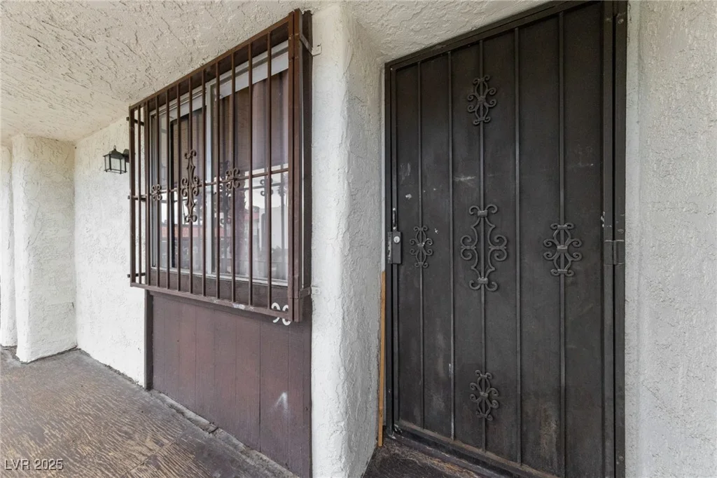 1405 Vegas Valley, Las Vegas, NV 89169