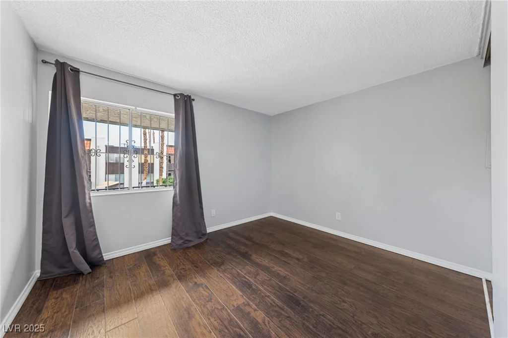 1405 Vegas Valley, Las Vegas, NV 89169