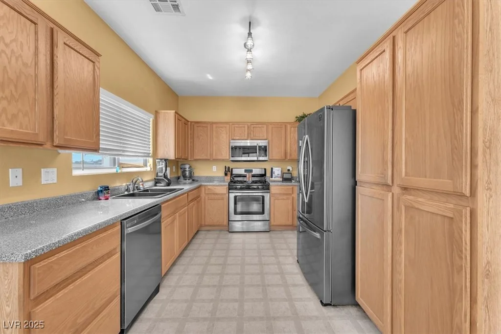 2837 Canonero, Las Vegas, NV 89142