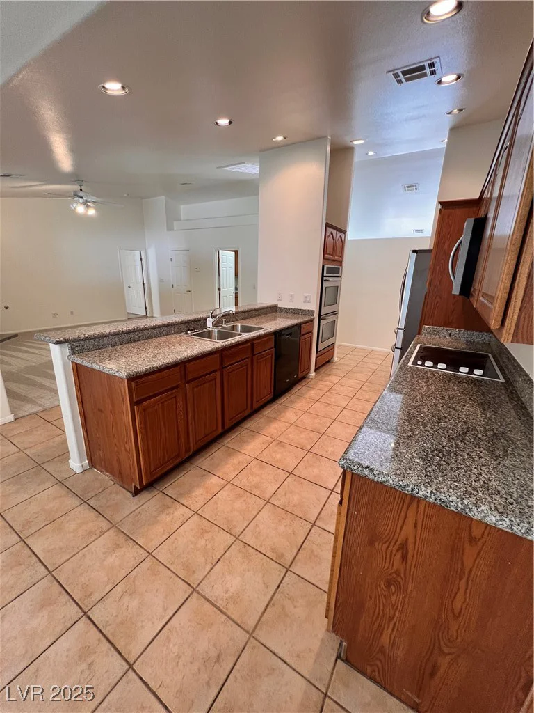 7255 La Madre, Las Vegas, NV 89149