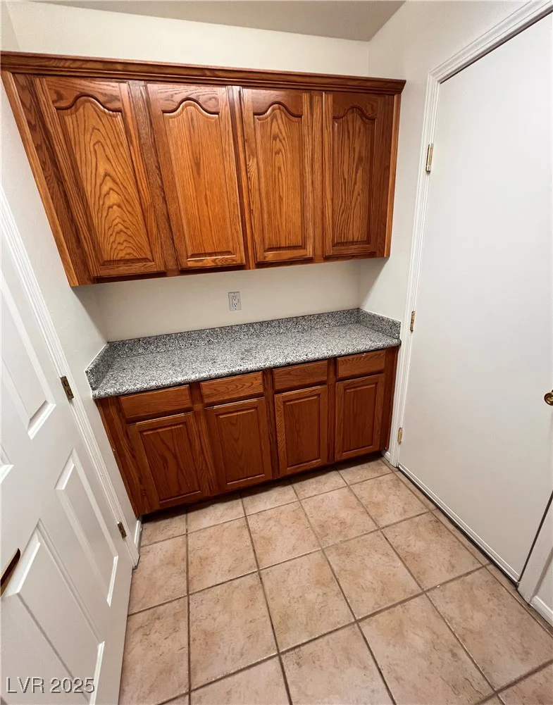 7255 La Madre, Las Vegas, NV 89149