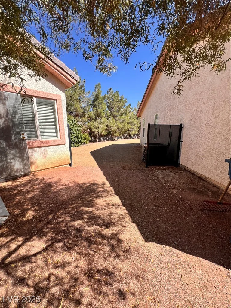 7255 La Madre, Las Vegas, NV 89149