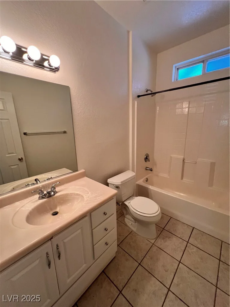 7255 La Madre, Las Vegas, NV 89149
