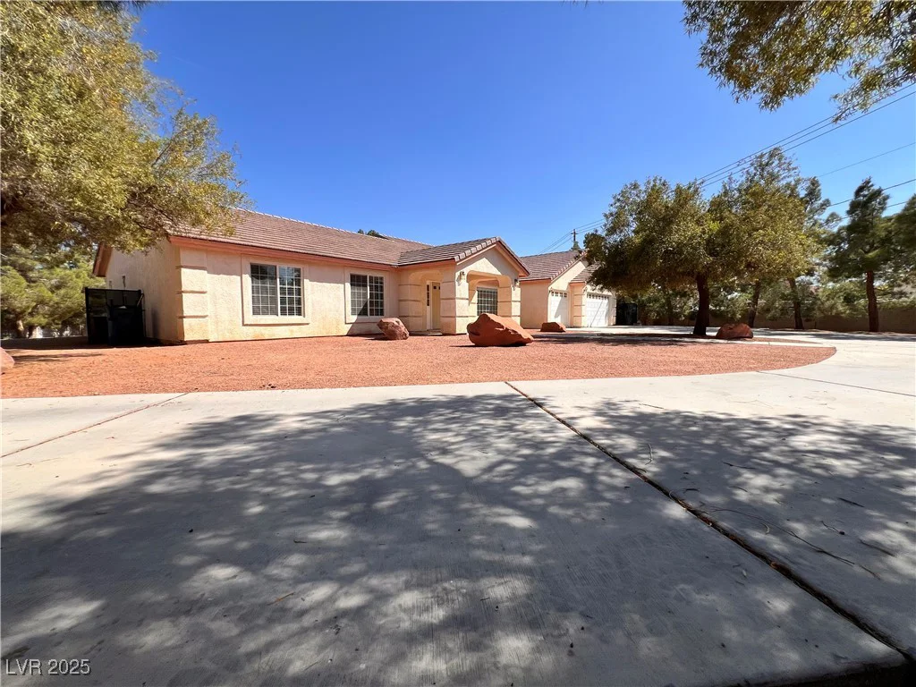 7255 La Madre, Las Vegas, NV 89149