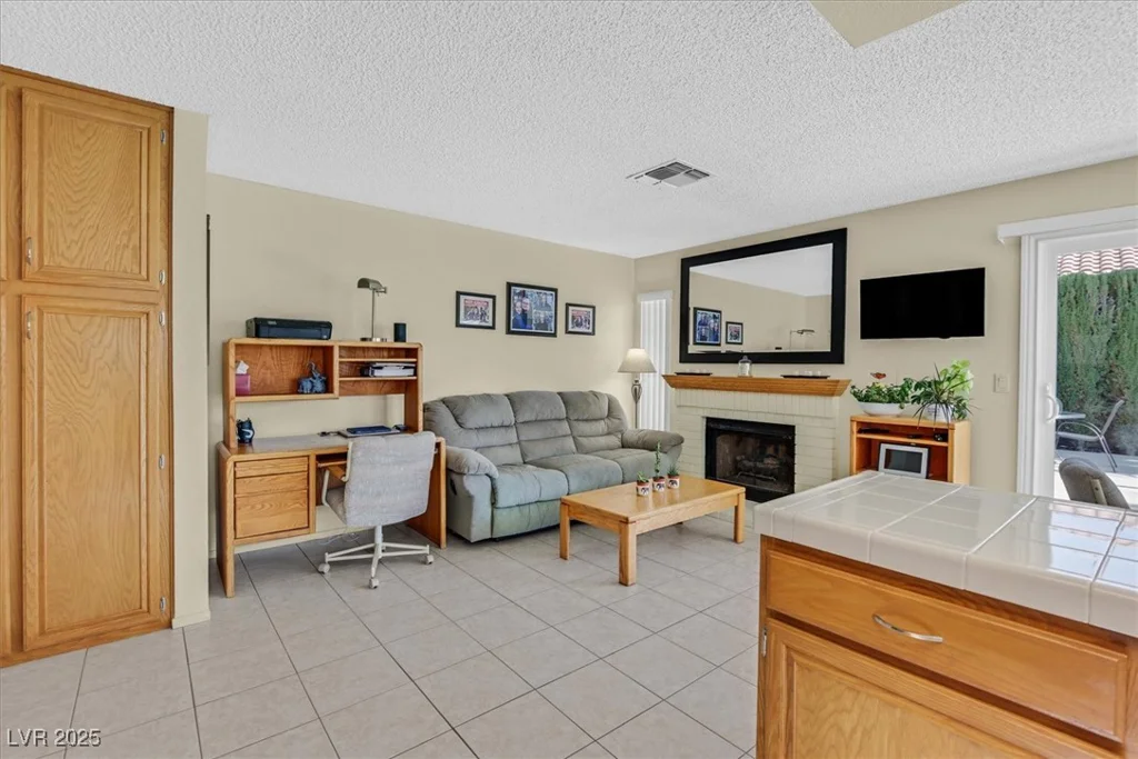 2337 Weyburn, Henderson, NV 89074