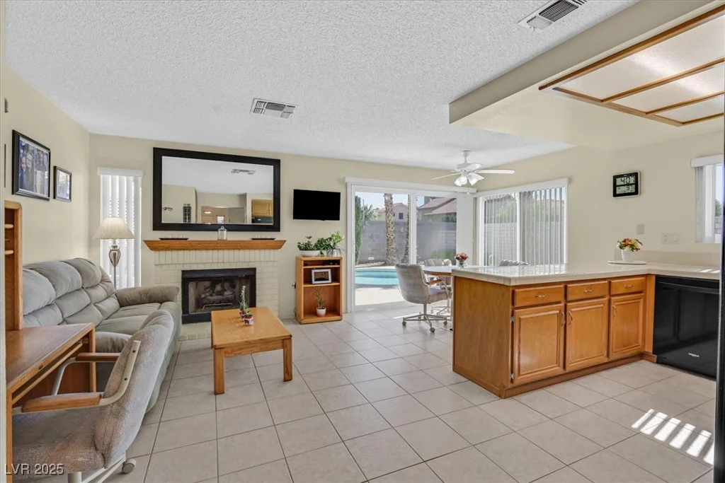 2337 Weyburn, Henderson, NV 89074