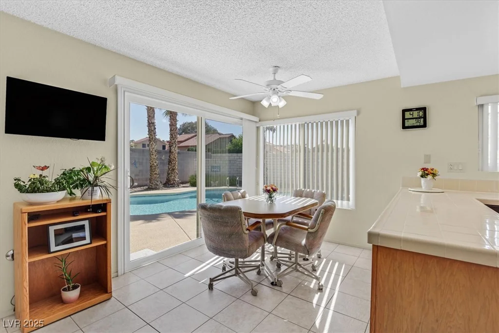 2337 Weyburn, Henderson, NV 89074