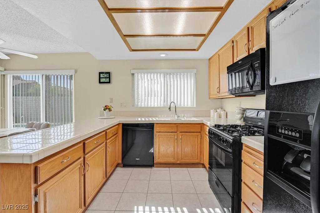 2337 Weyburn, Henderson, NV 89074