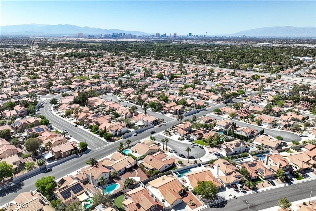 2337 Weyburn, Henderson, NV 89074