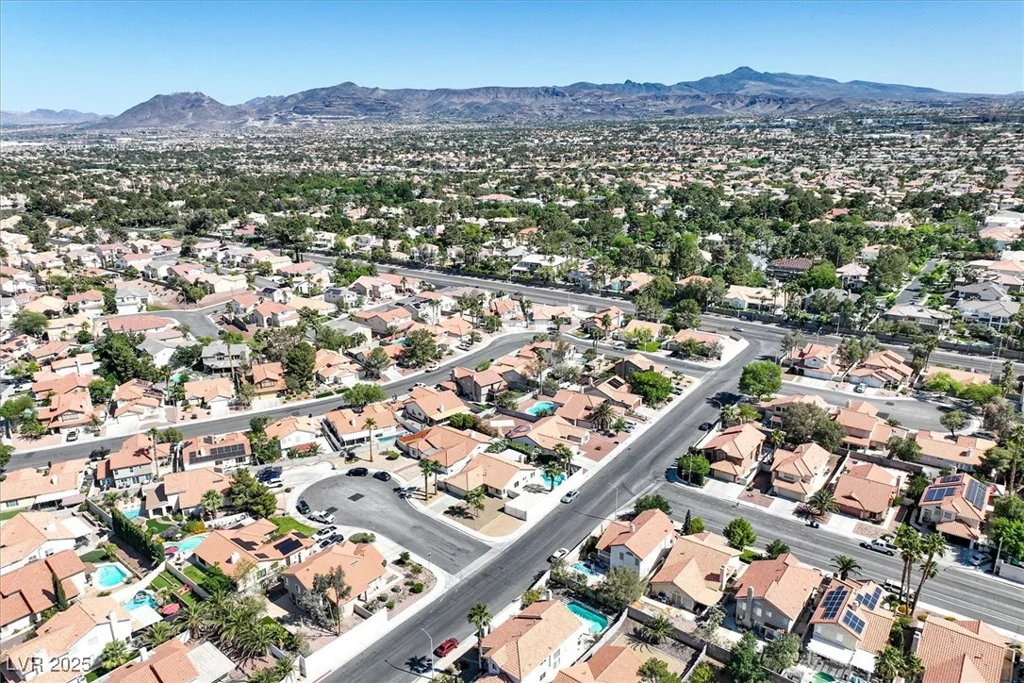 2337 Weyburn, Henderson, NV 89074