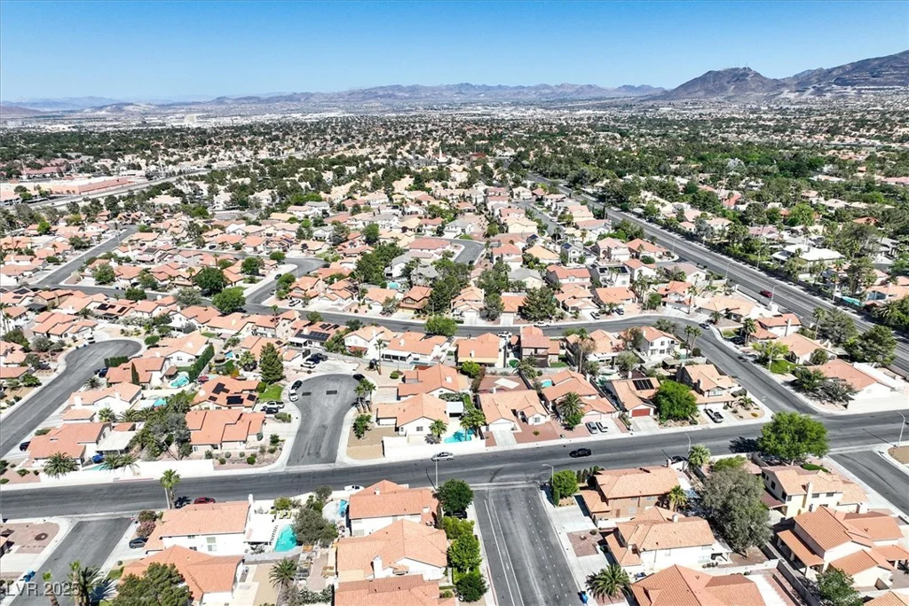 2337 Weyburn, Henderson, NV 89074