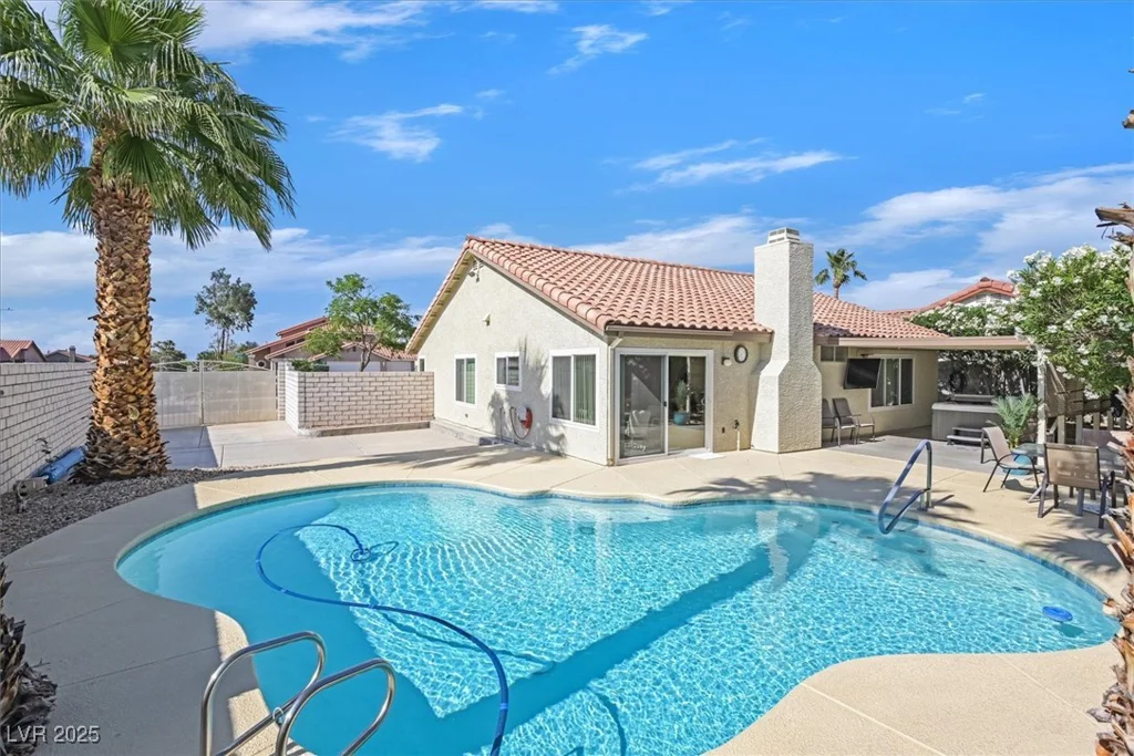 2337 Weyburn, Henderson, NV 89074