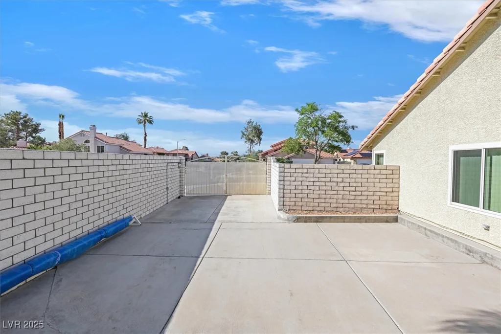 2337 Weyburn, Henderson, NV 89074