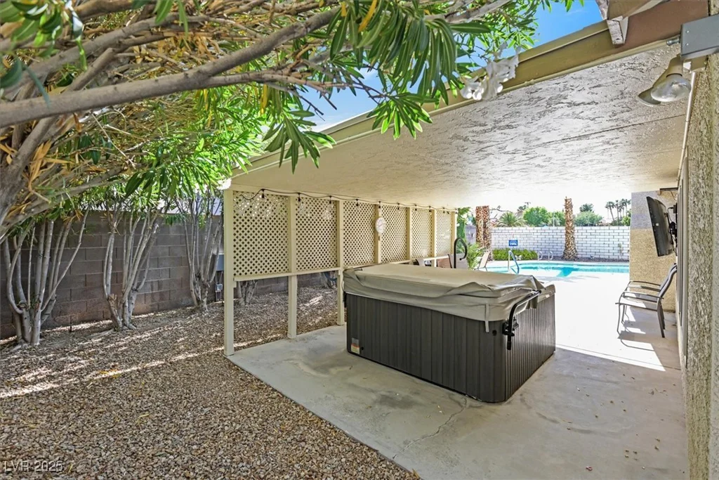 2337 Weyburn, Henderson, NV 89074