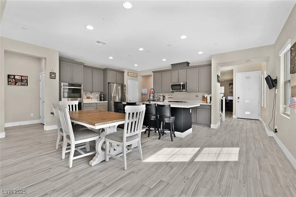 625 Honesty, Henderson, NV 89011
