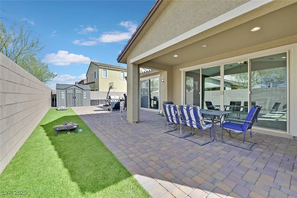 625 Honesty, Henderson, NV 89011
