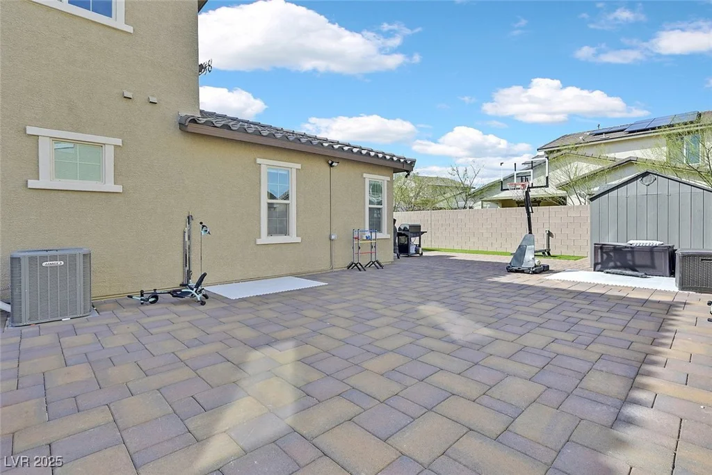 625 Honesty, Henderson, NV 89011